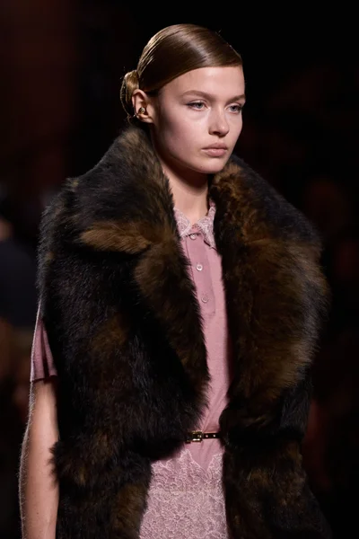 Look 116